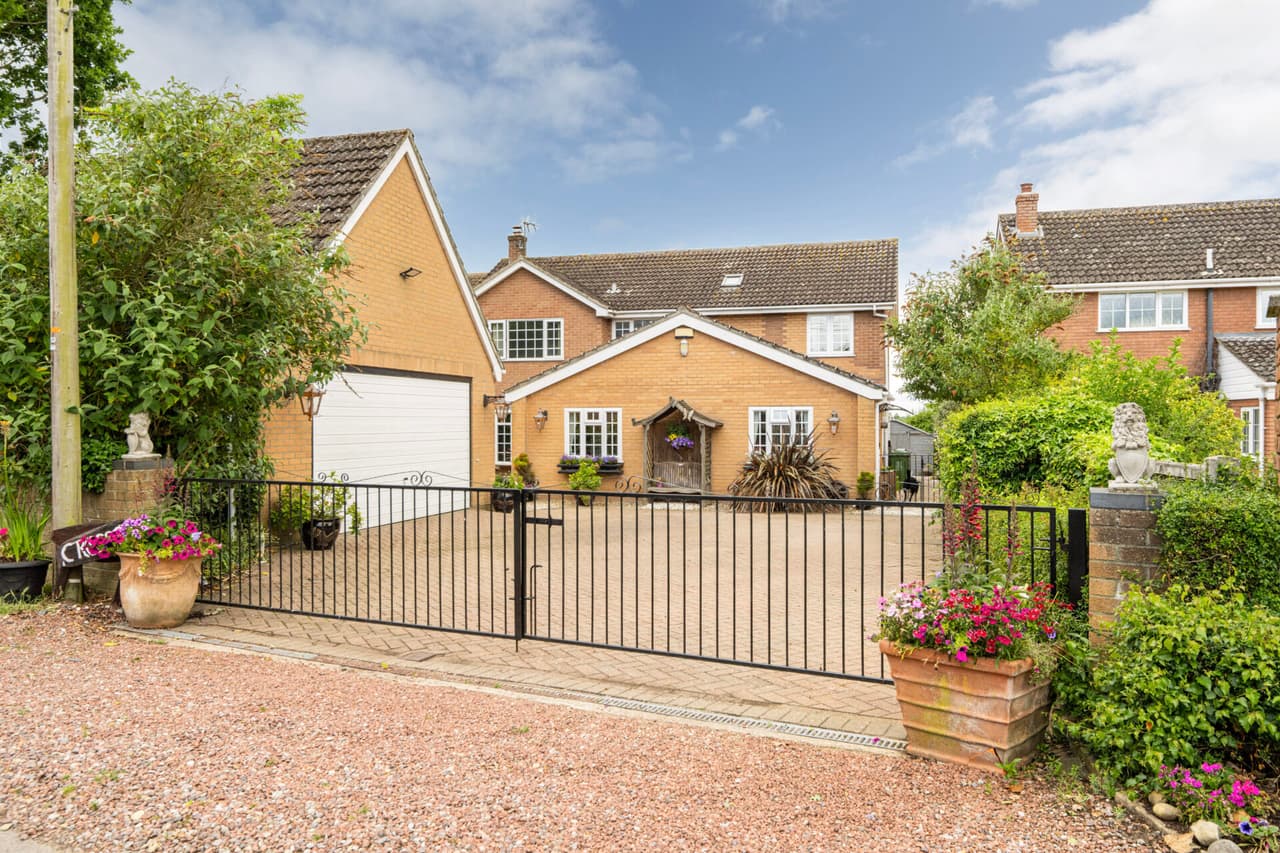 Priory Road, St. Olaves