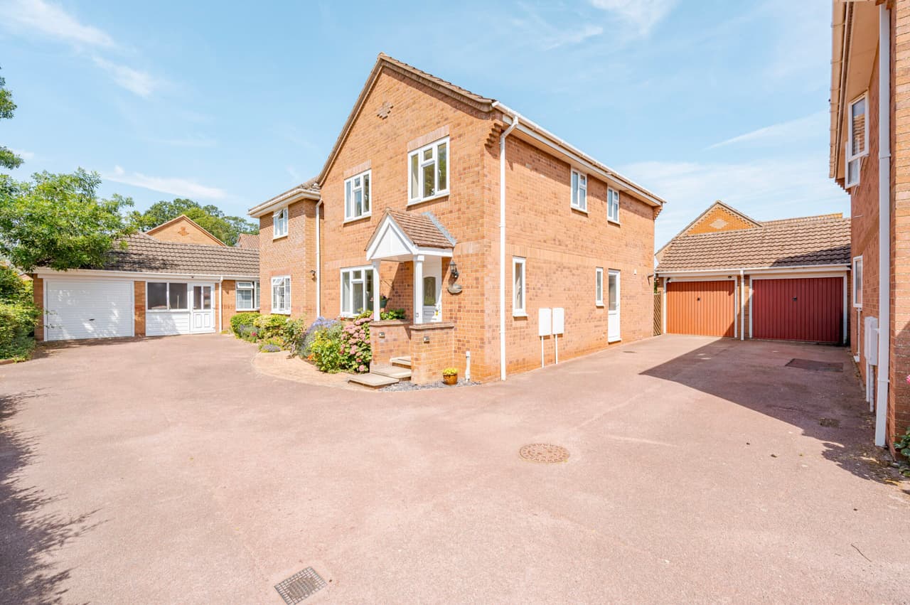 Appletree Lane, Roydon