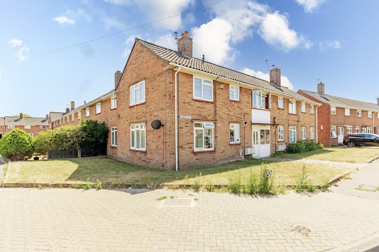 Gawdy Road, Heartsease