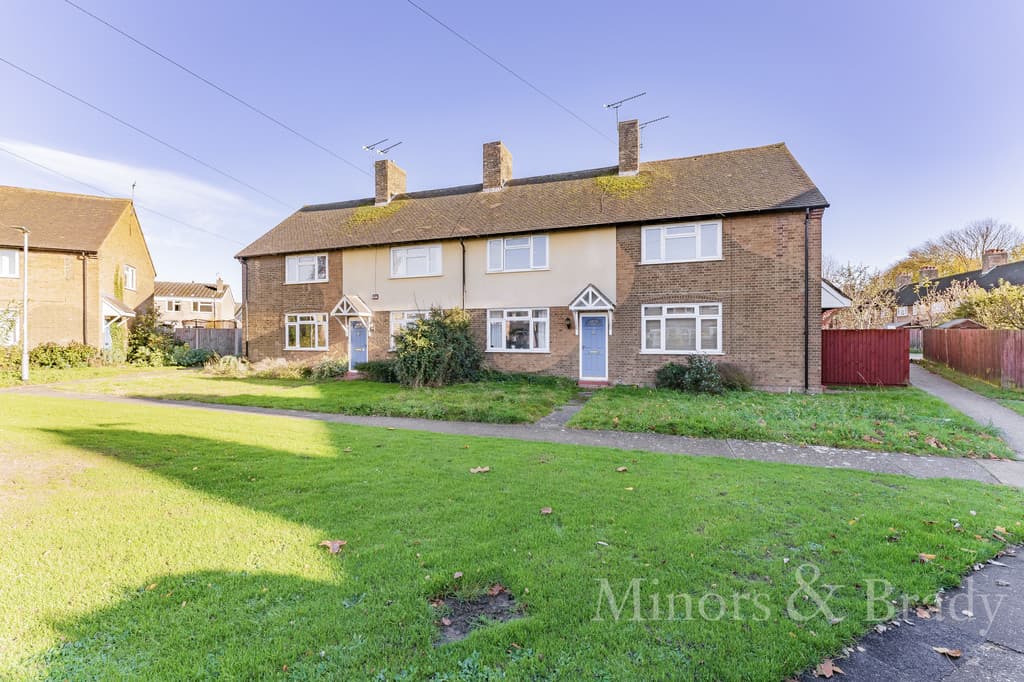 Cromes Place, Badersfield, NR10