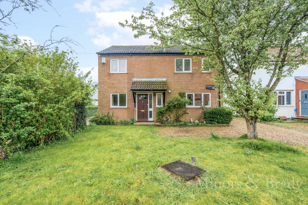 The Street, Ringland, NR8
