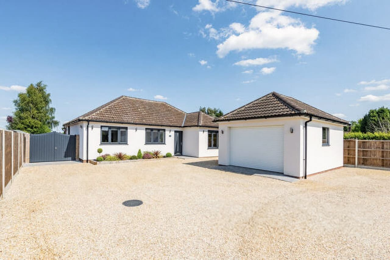 Mill Road, Blofield