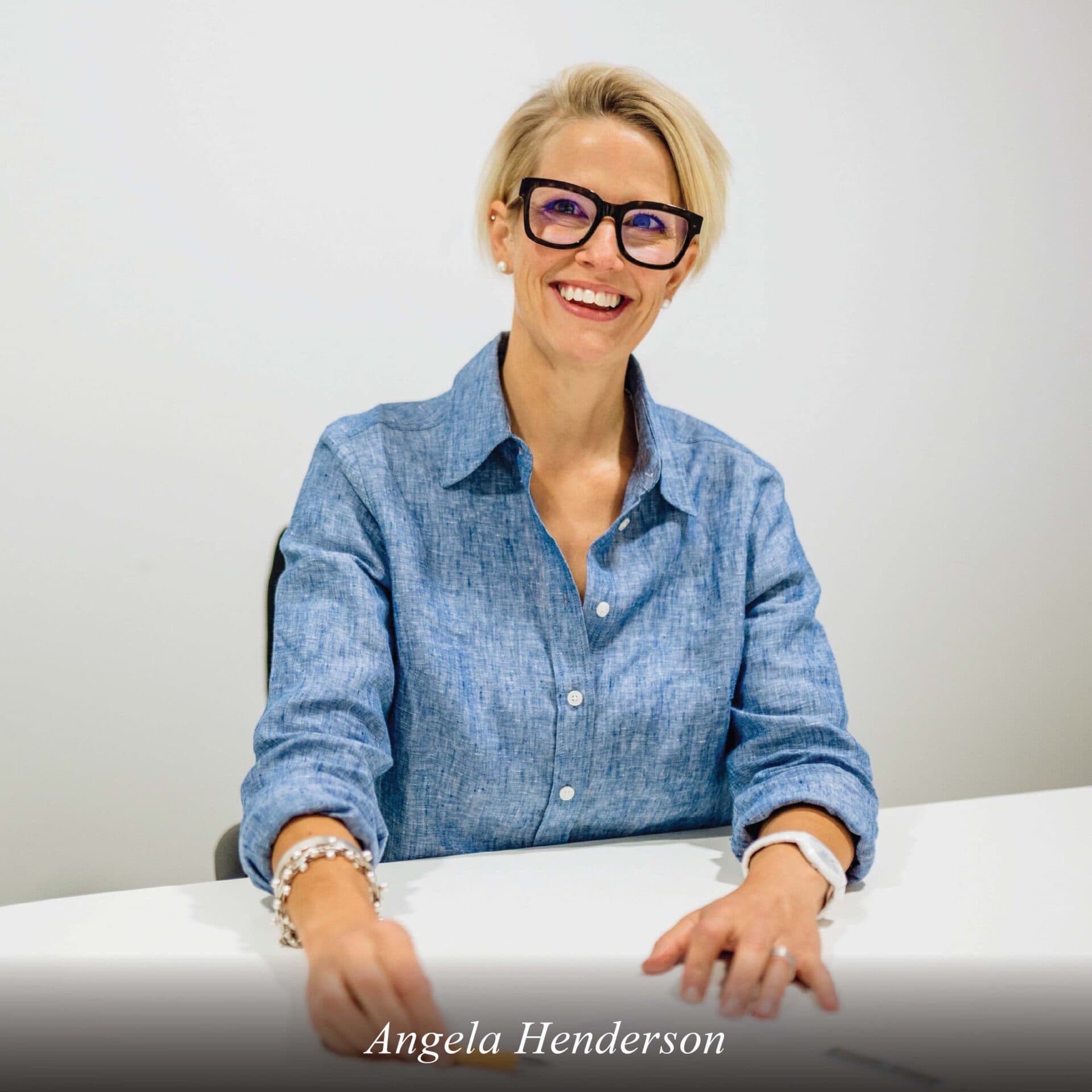 <p><span style="font-size:35px;">Experienced And Professional</span></p>