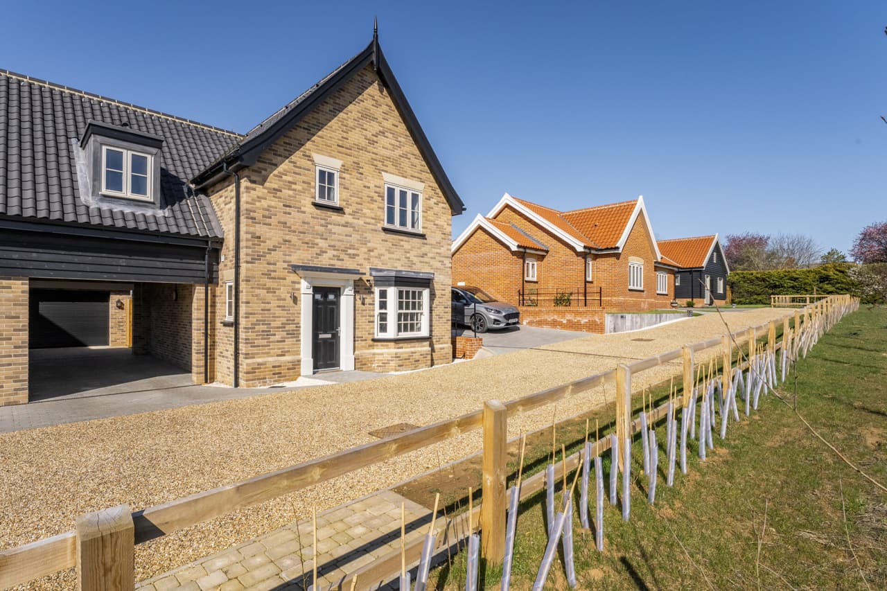 Plot 16 Sarsons Meadow, Hopton