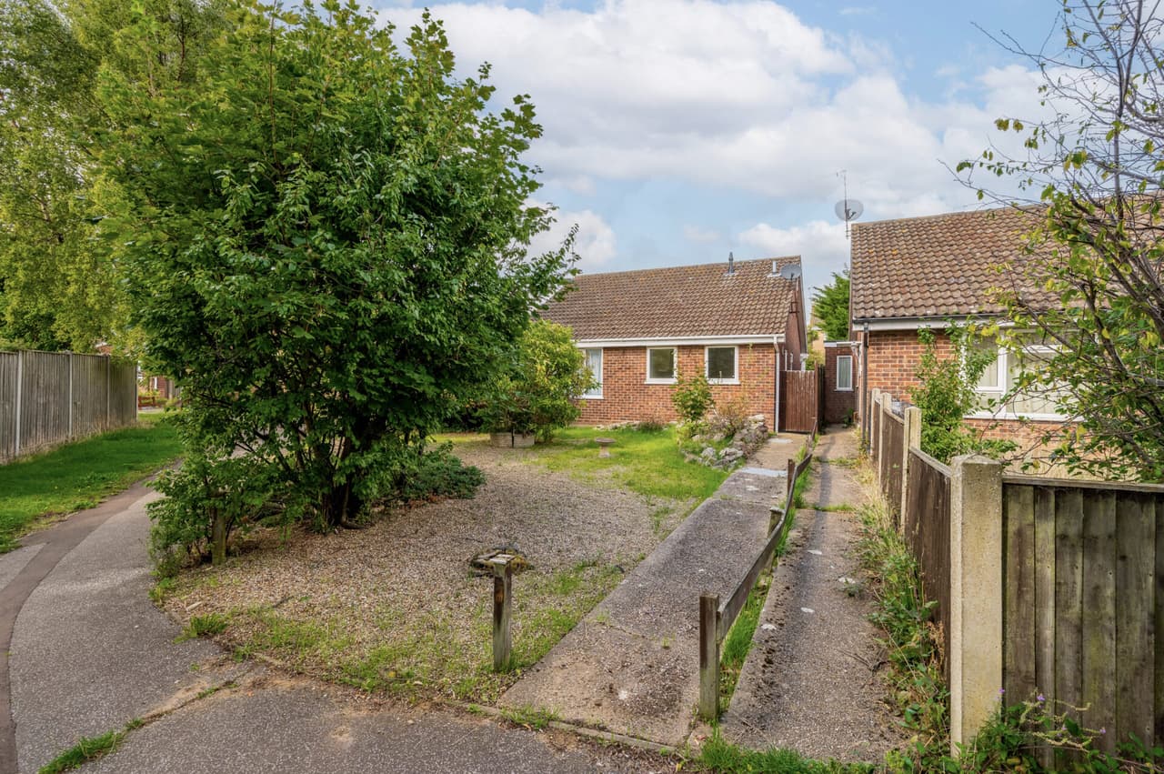 Marbella Green, Carlton Colville