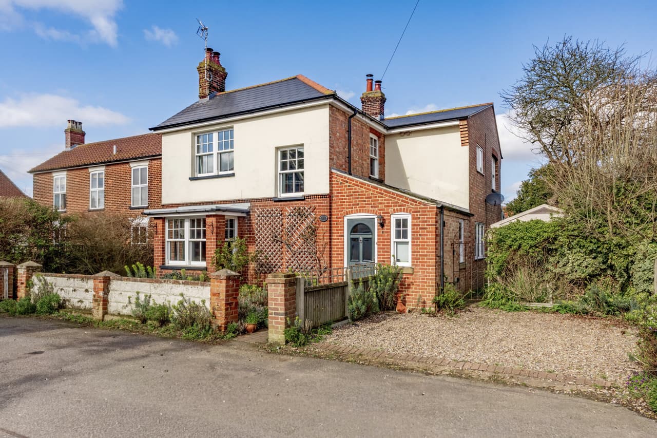 Old Chapel Road, Winterton-On-Sea
