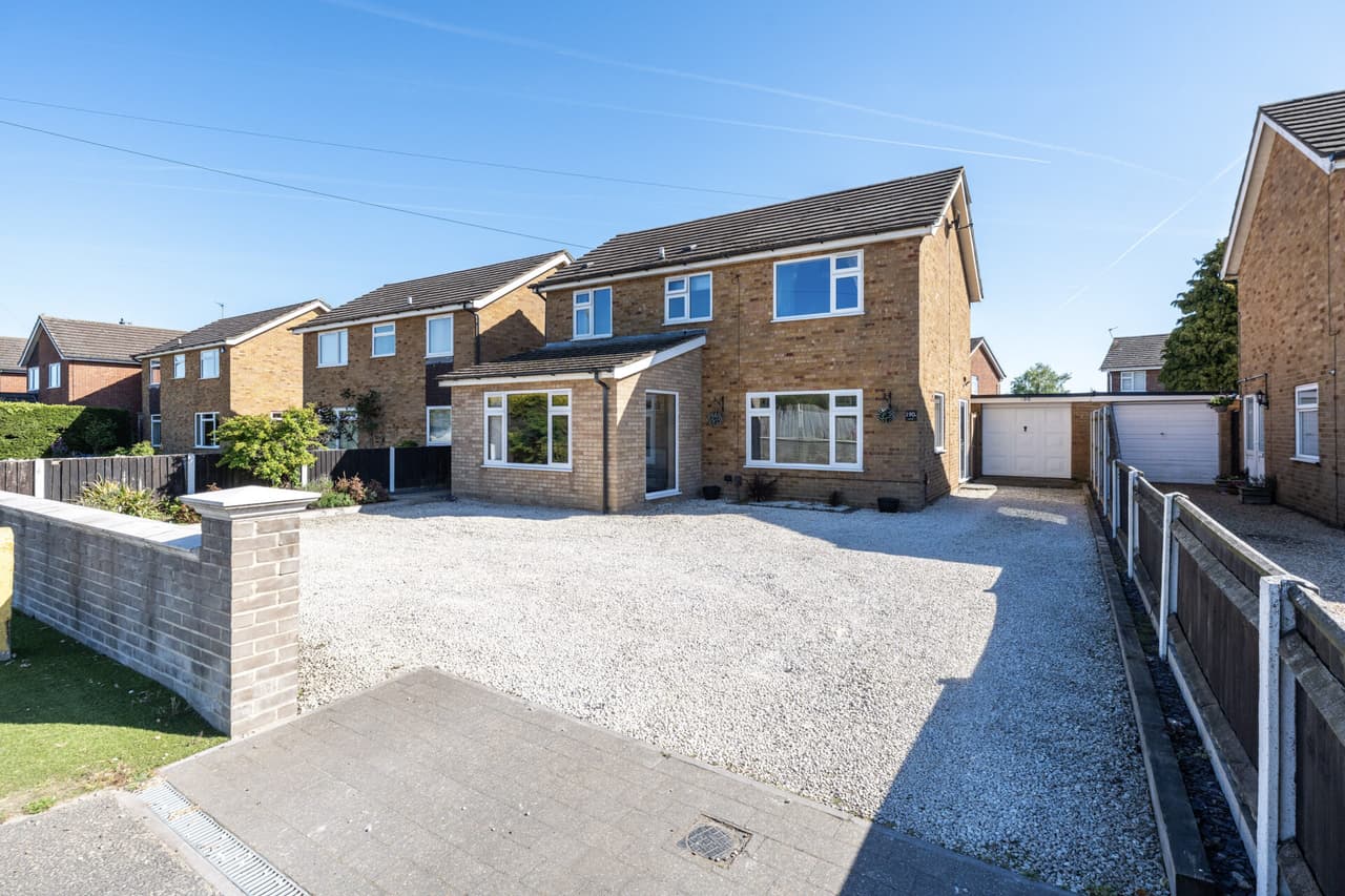Holt Road, Horsford