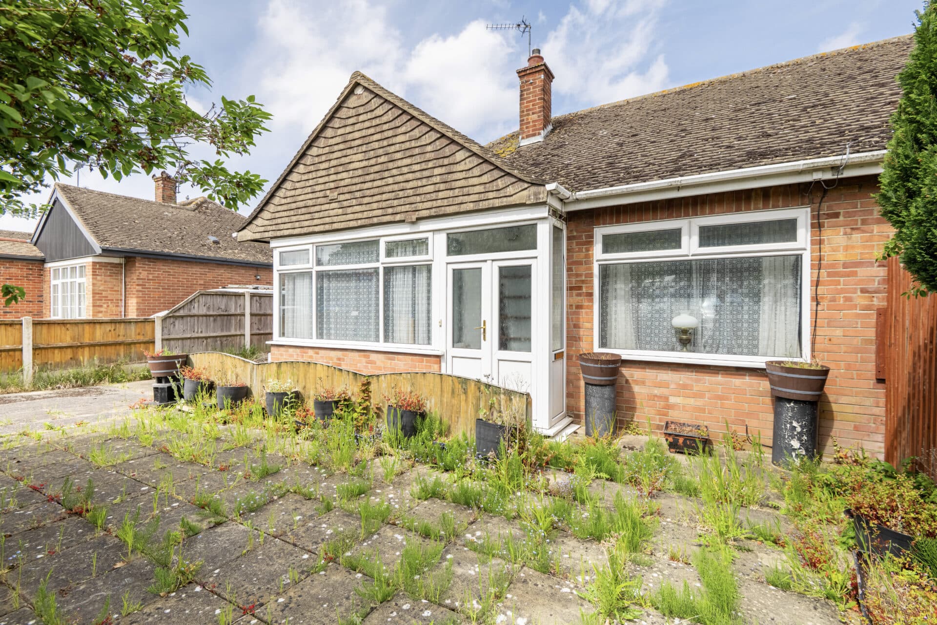 Elm Avenue, Bradwell