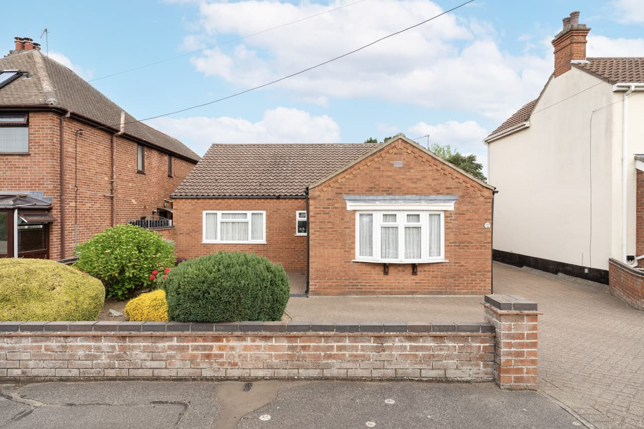 Beccles Road, Carlton Colville