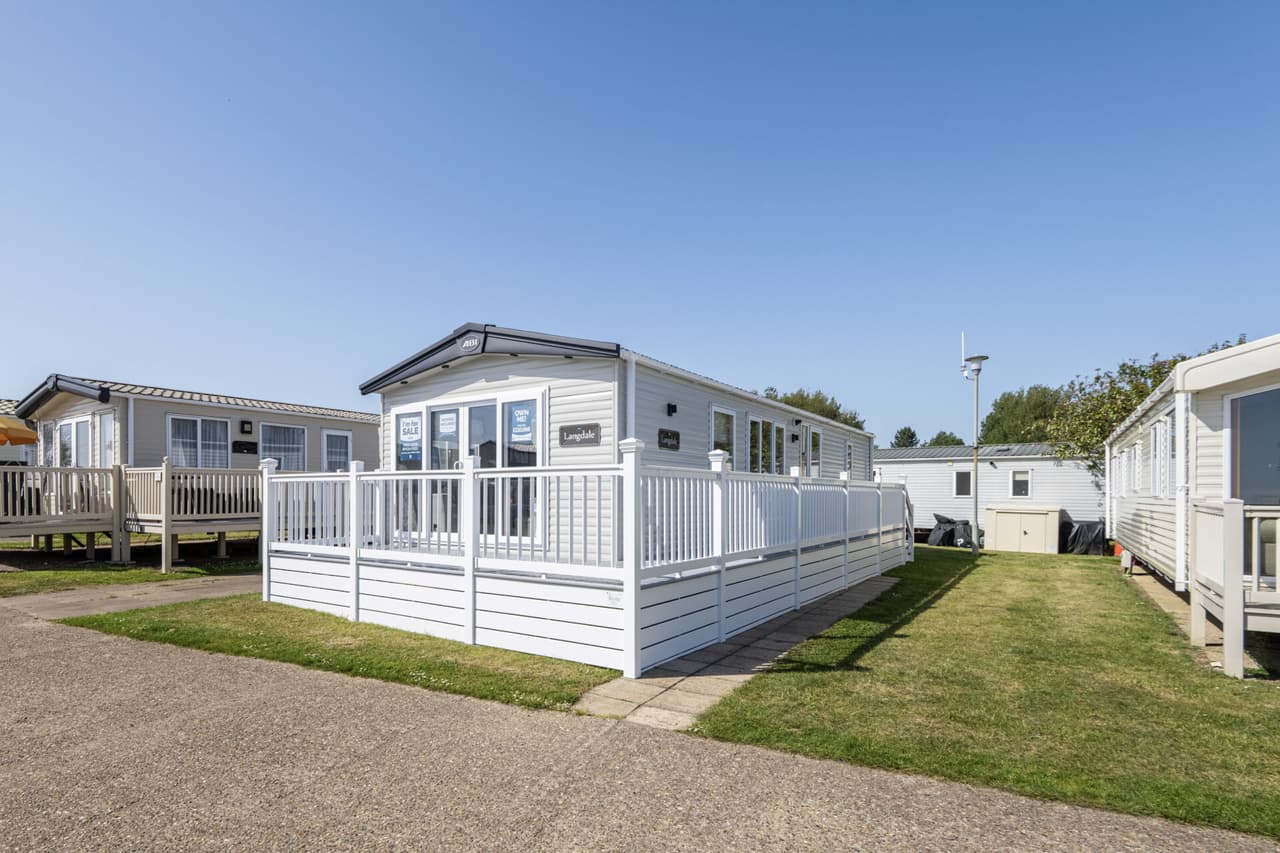Broadland Sands Holiday Park, Corton