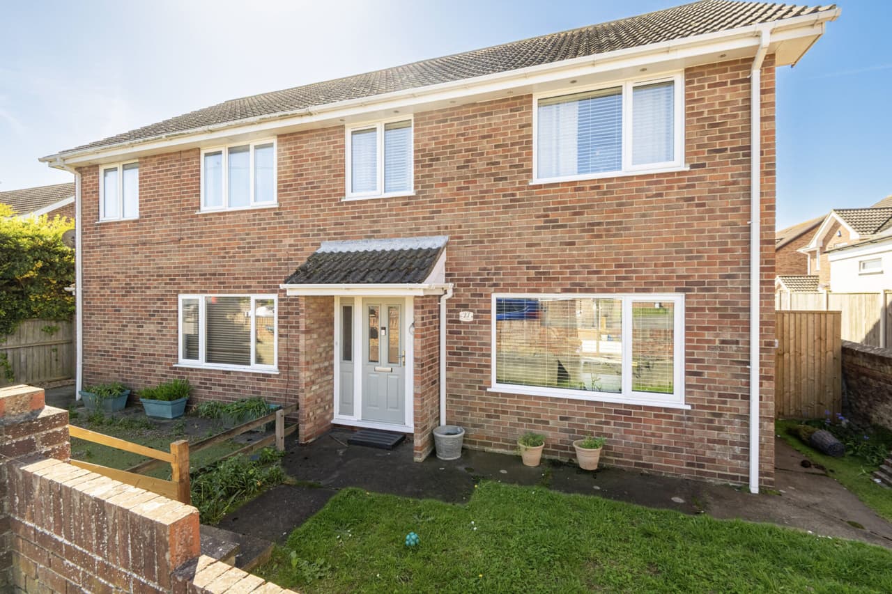 Beach Road, Caister-On-Sea