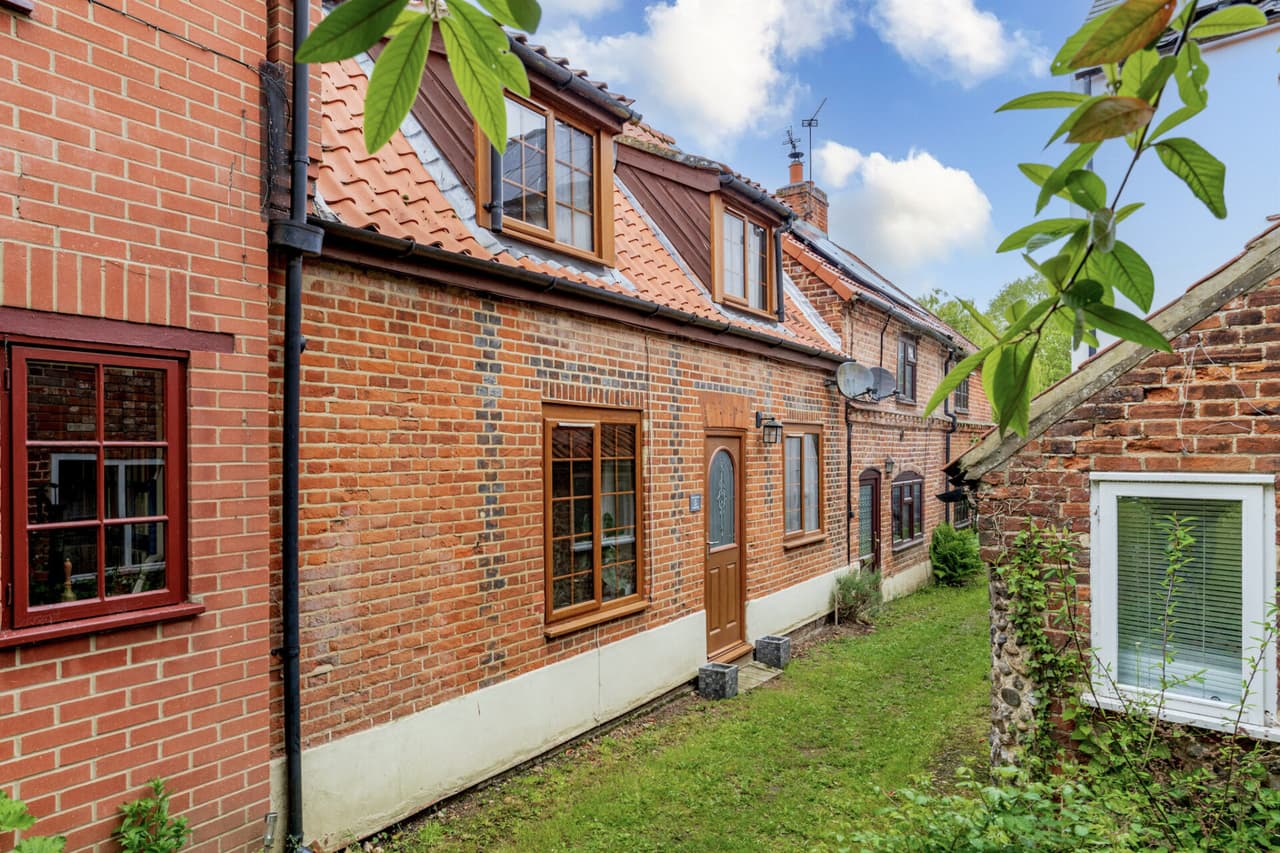 The Street, Corpusty