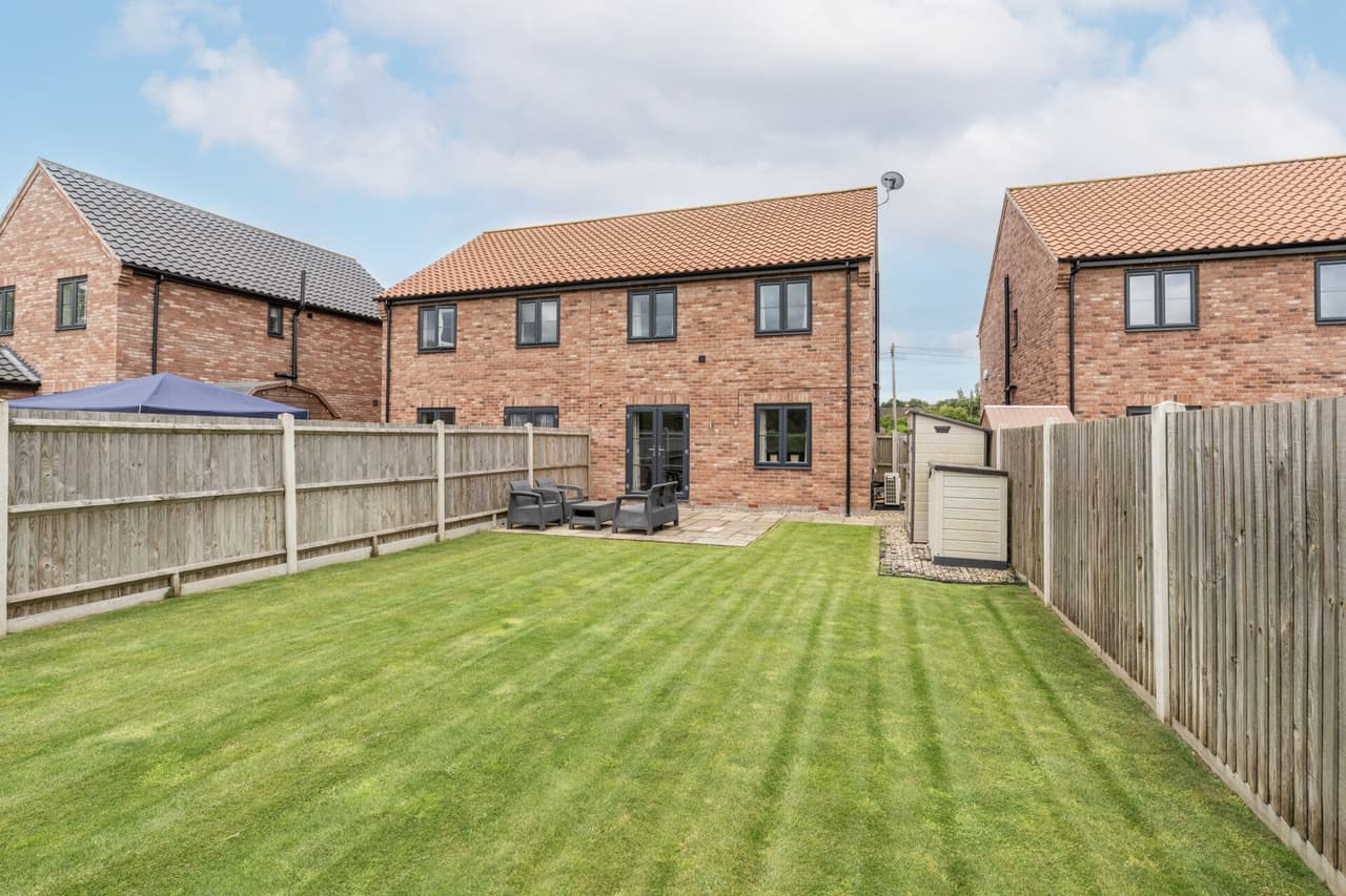 Observer Close, Freethorpe