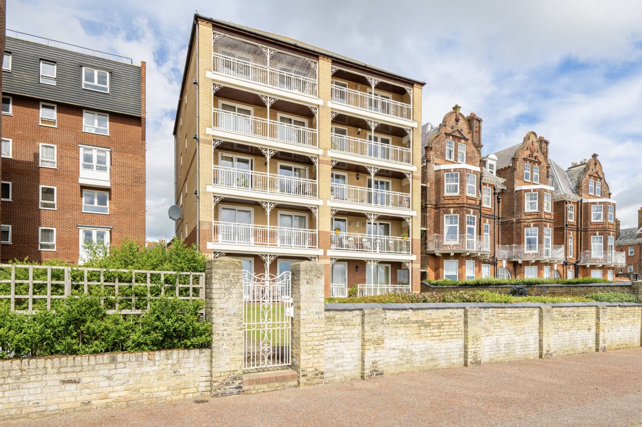 Kirkley Cliff Road, Lowestoft