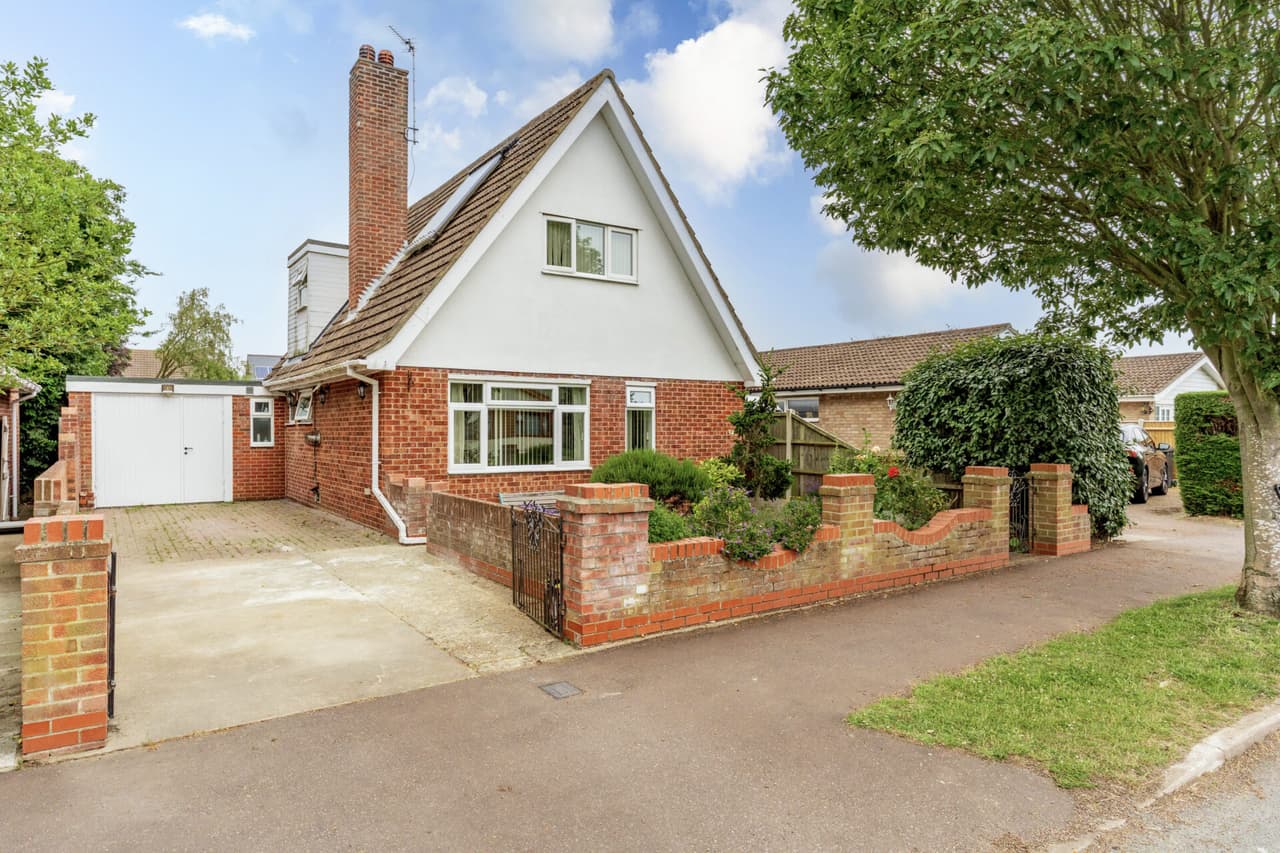 Firs Avenue, Ormesby