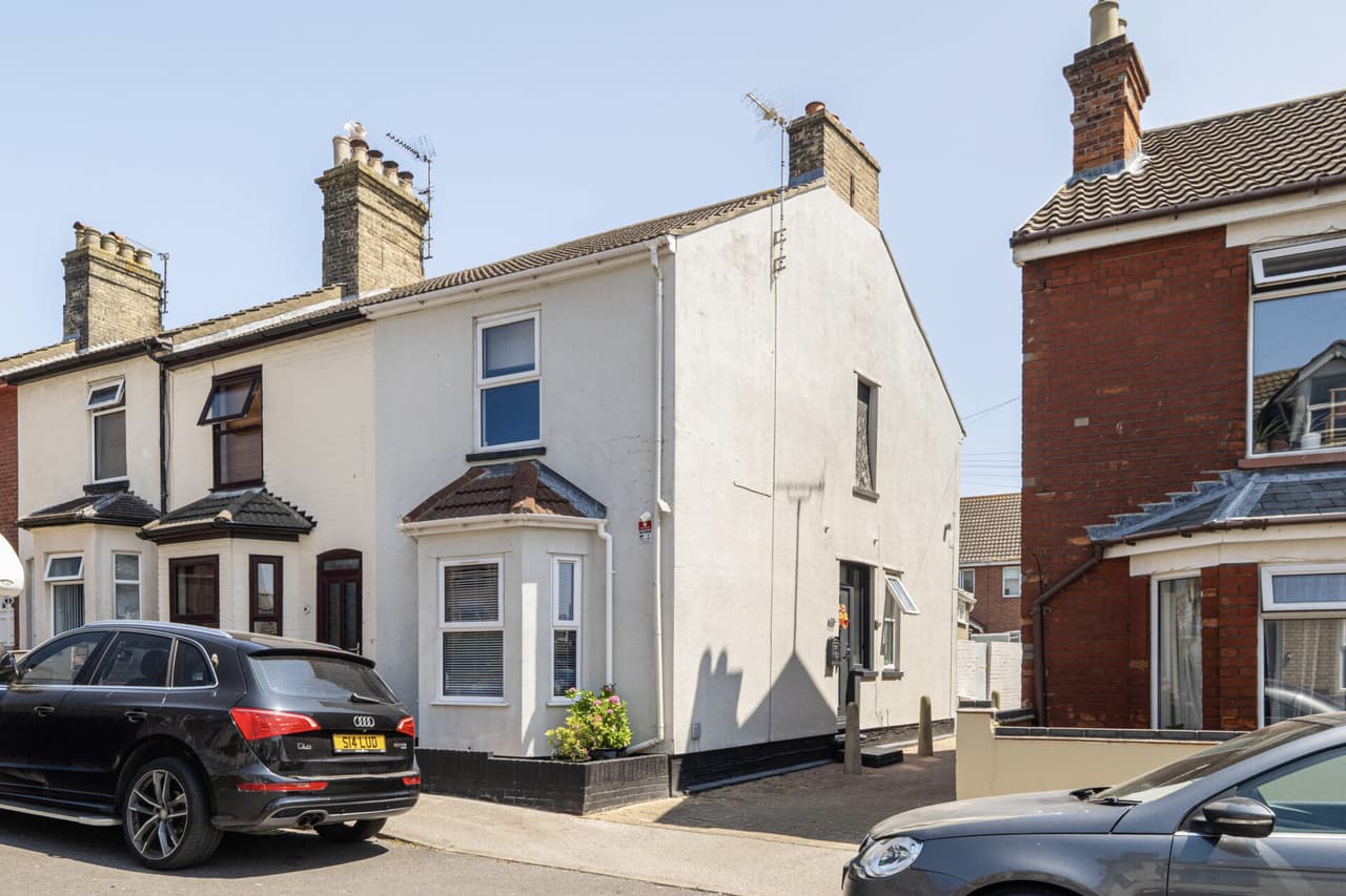Queens Road, Lowestoft