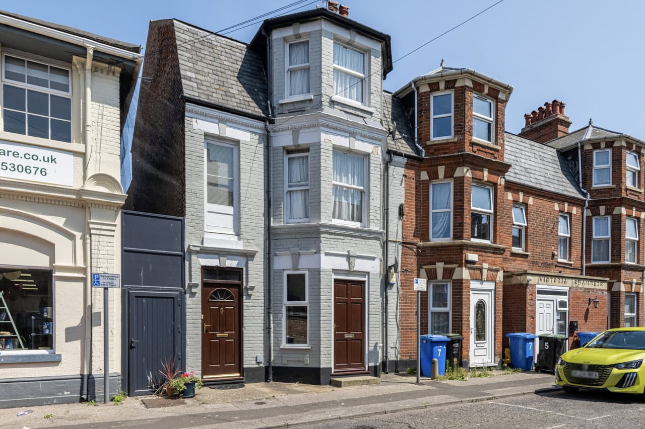 Beach Road, Lowestoft