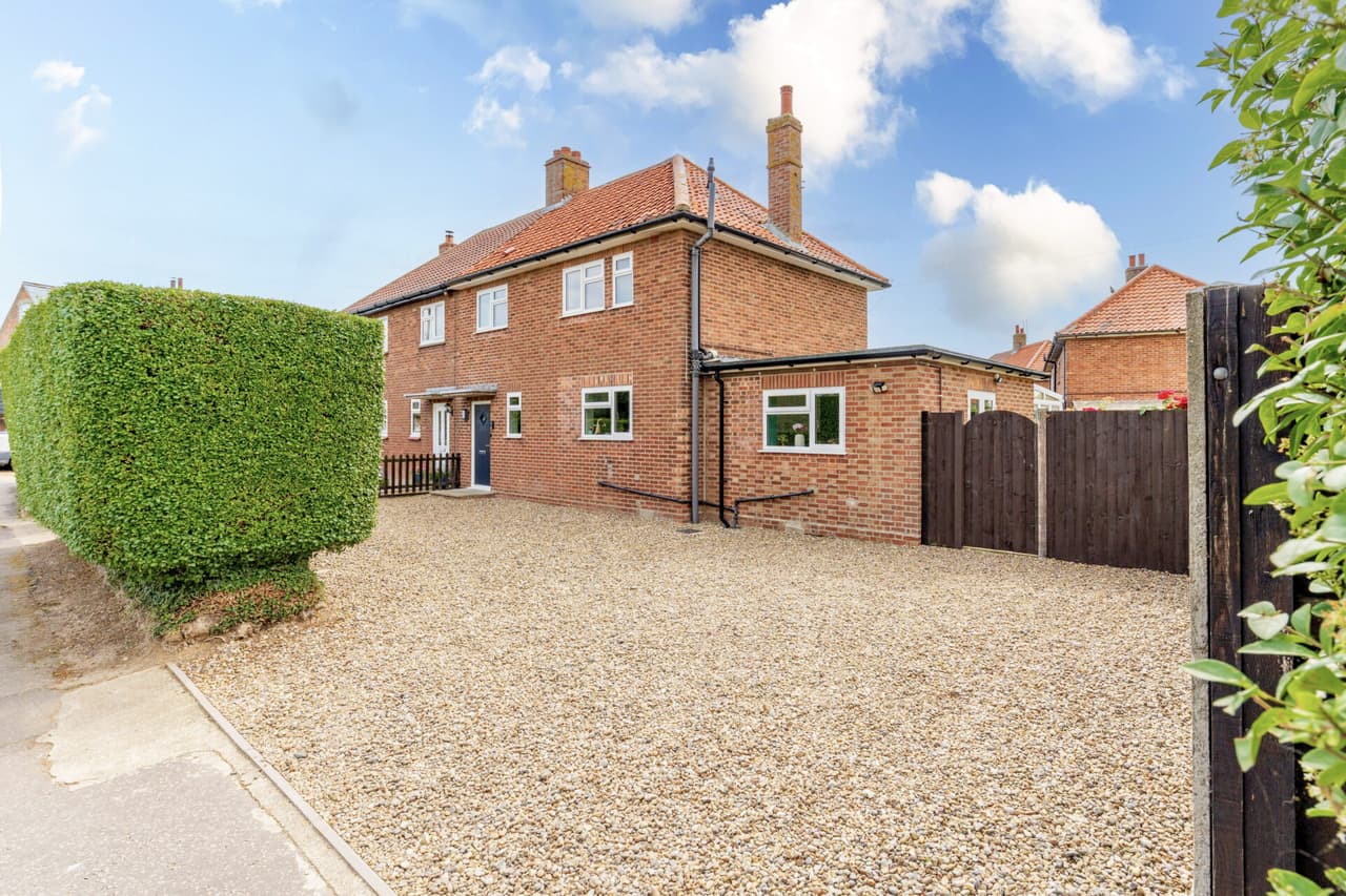 Priory Road, Bacton