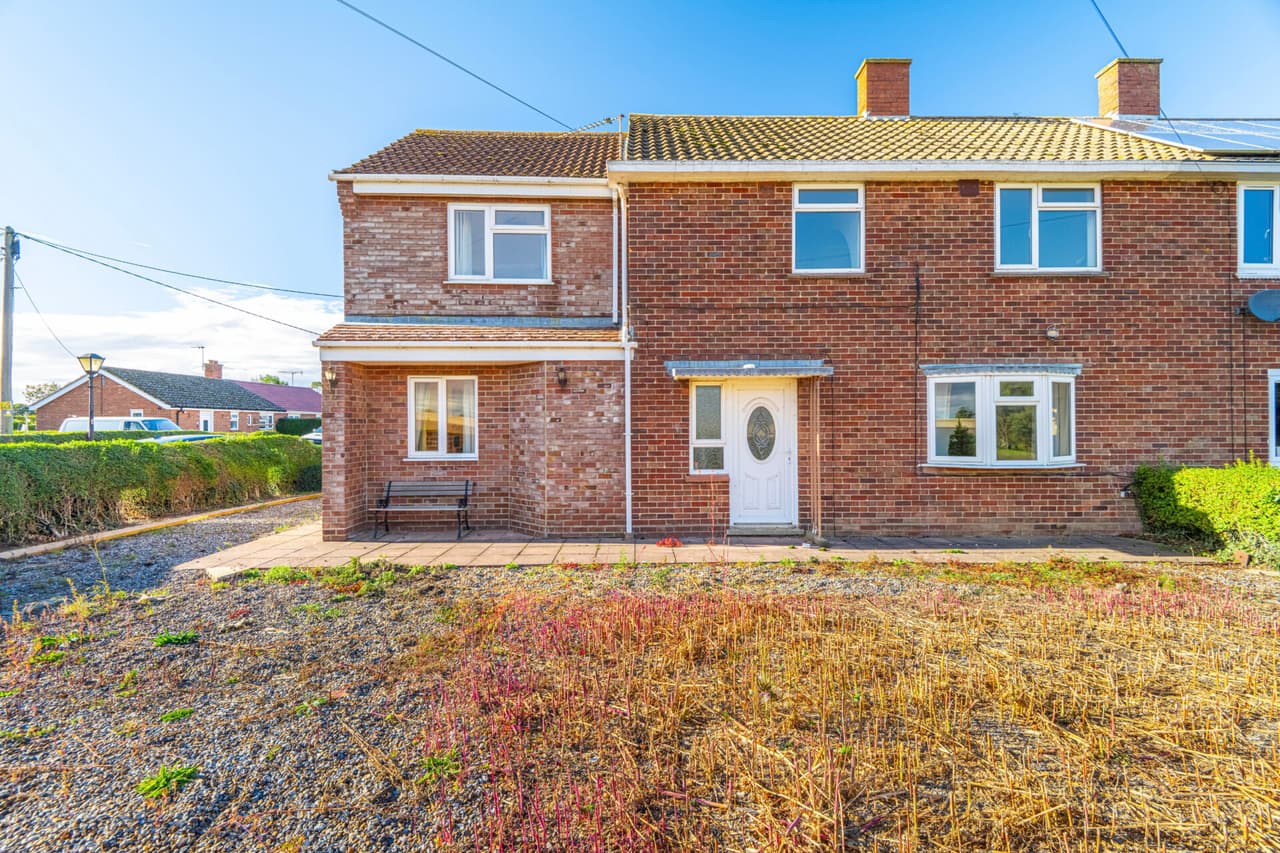 Evans Lombe Close, Repps With Bastwick