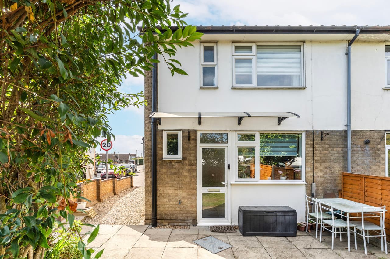 Holt Road, Hellesdon