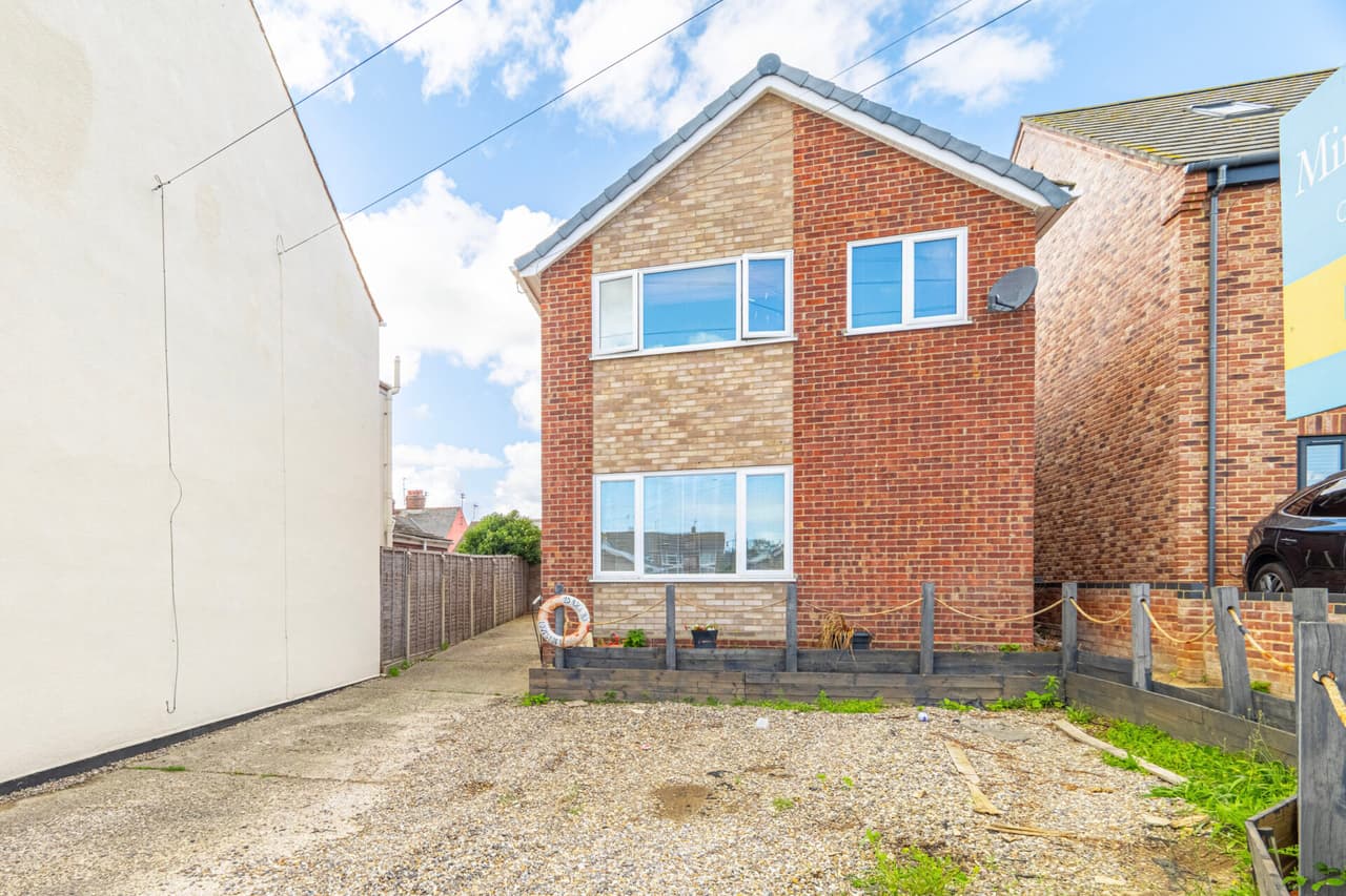 Rock Road, Oulton Broad North