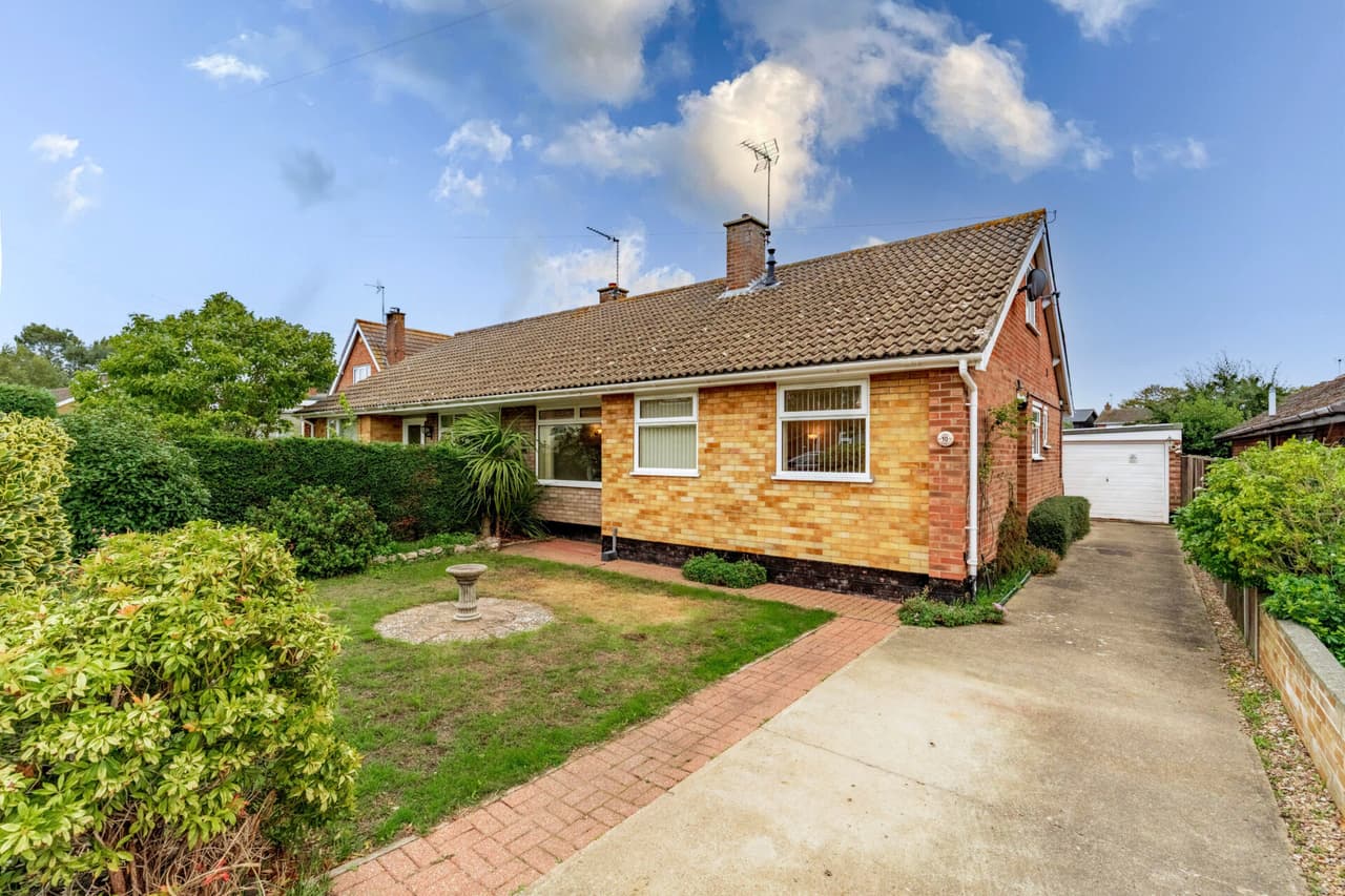 Cedar Drive, Lowestoft