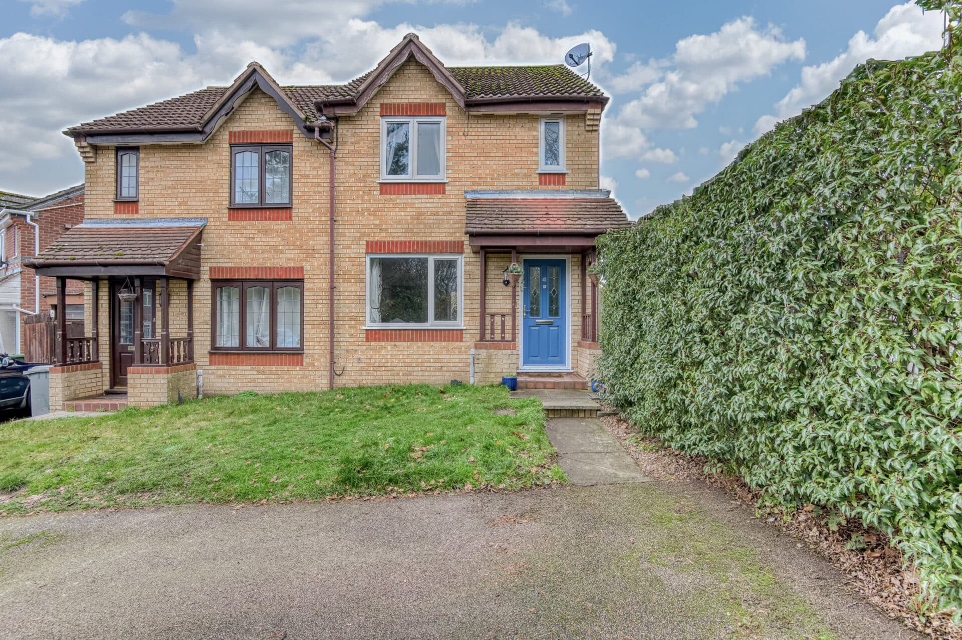 Thistledown Road, Horsford