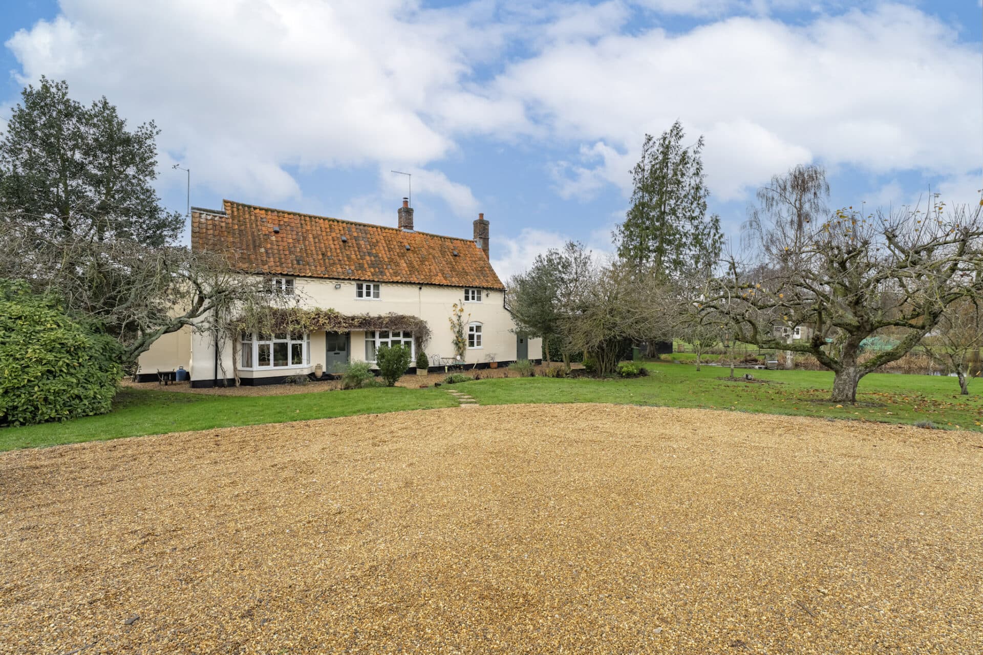 Bintree Road, Billingford