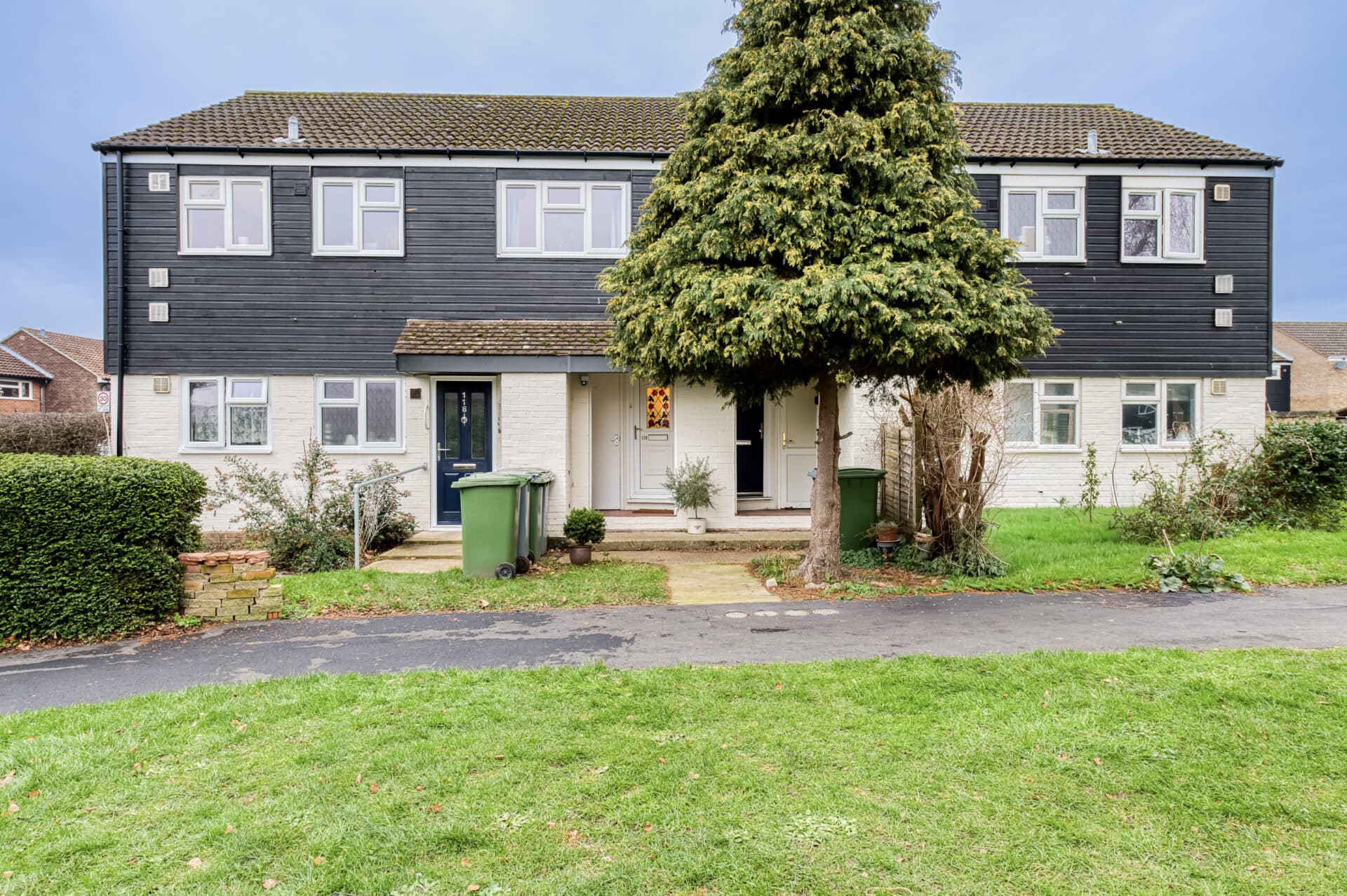 Desmond Drive, Old Catton