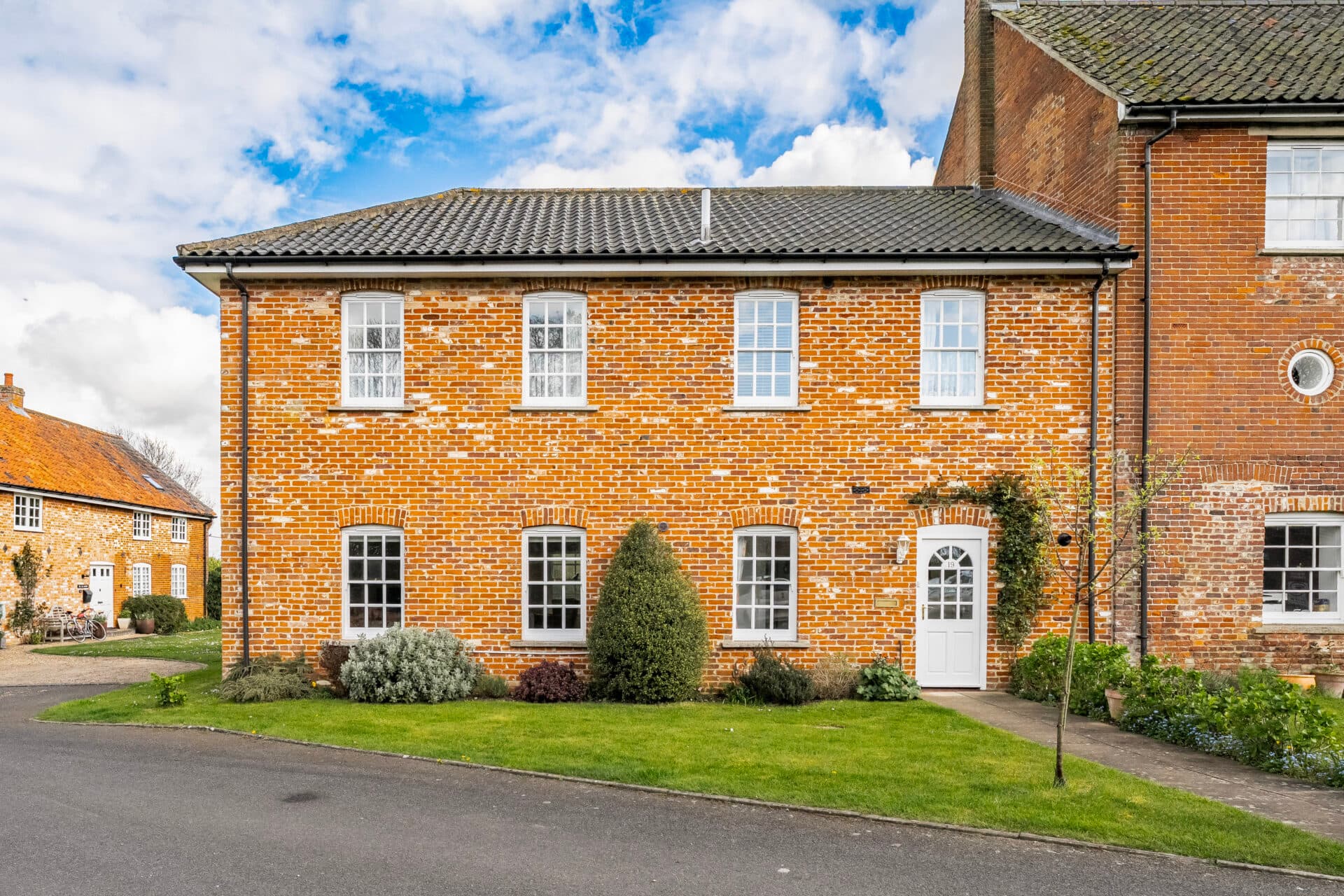 St. Georges, Wicklewood