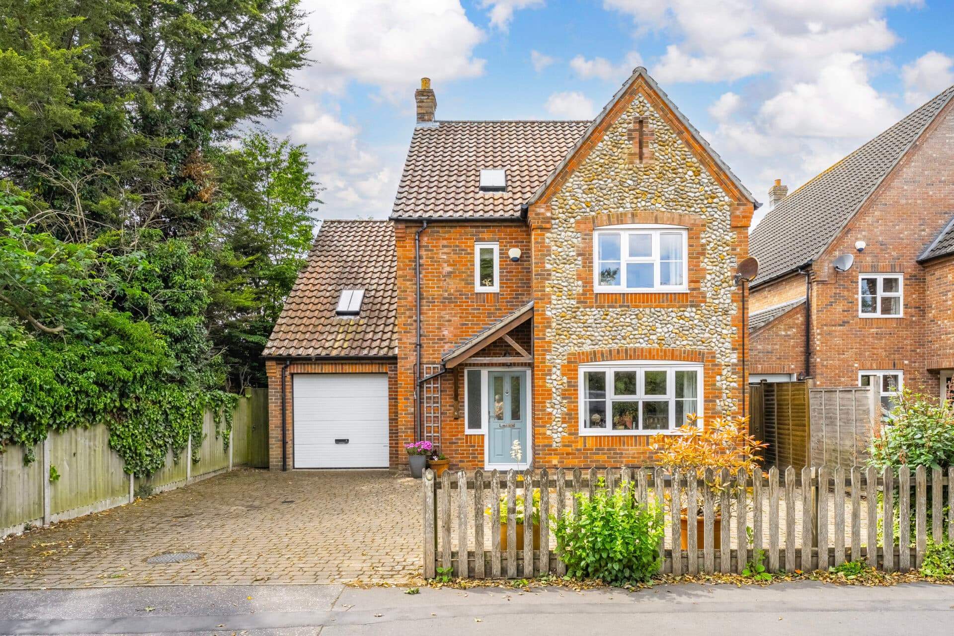 Pearsons Road, Holt