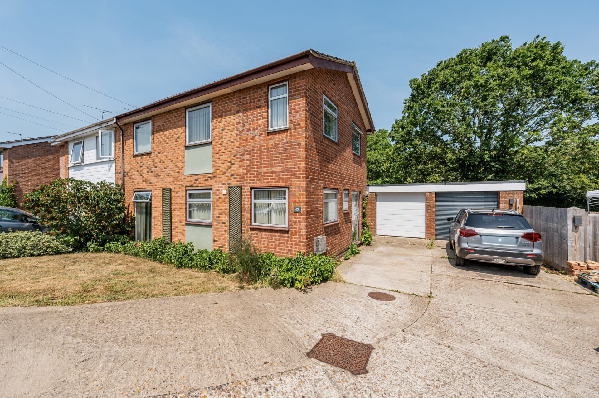 Northfield Road, Onehouse