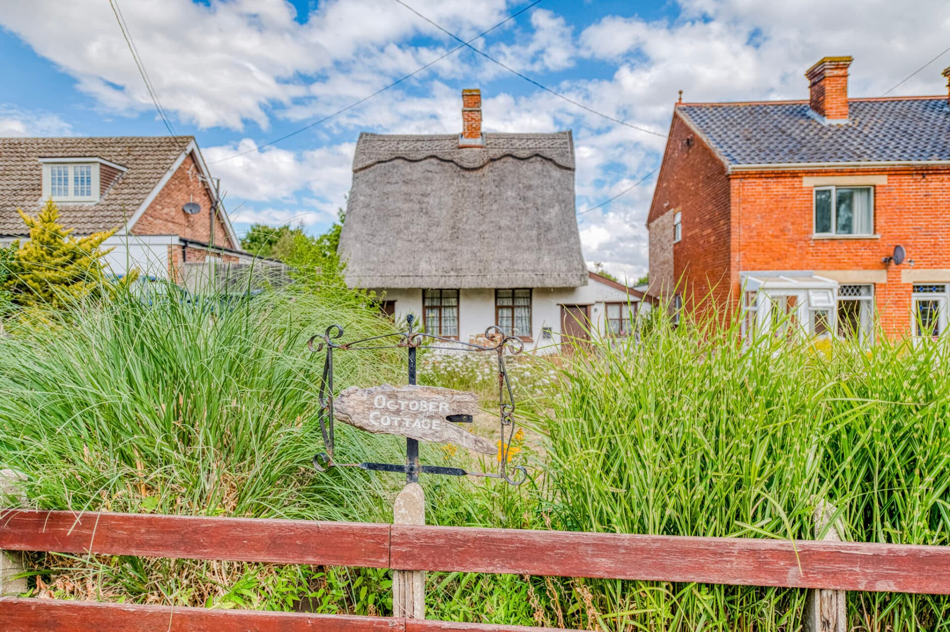 Lion Road, Palgrave