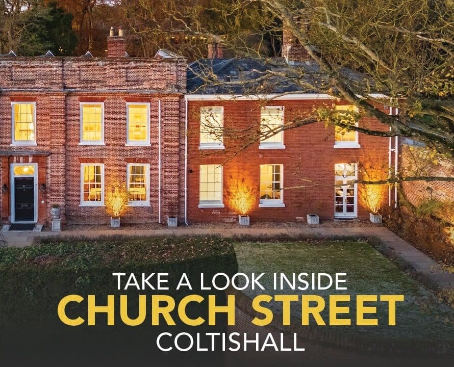 <span style="color:hsl(186, 24%, 61%);">Presenter-Led </span><span style="color: hsl(50,78%,52%);"><i>Property Videography