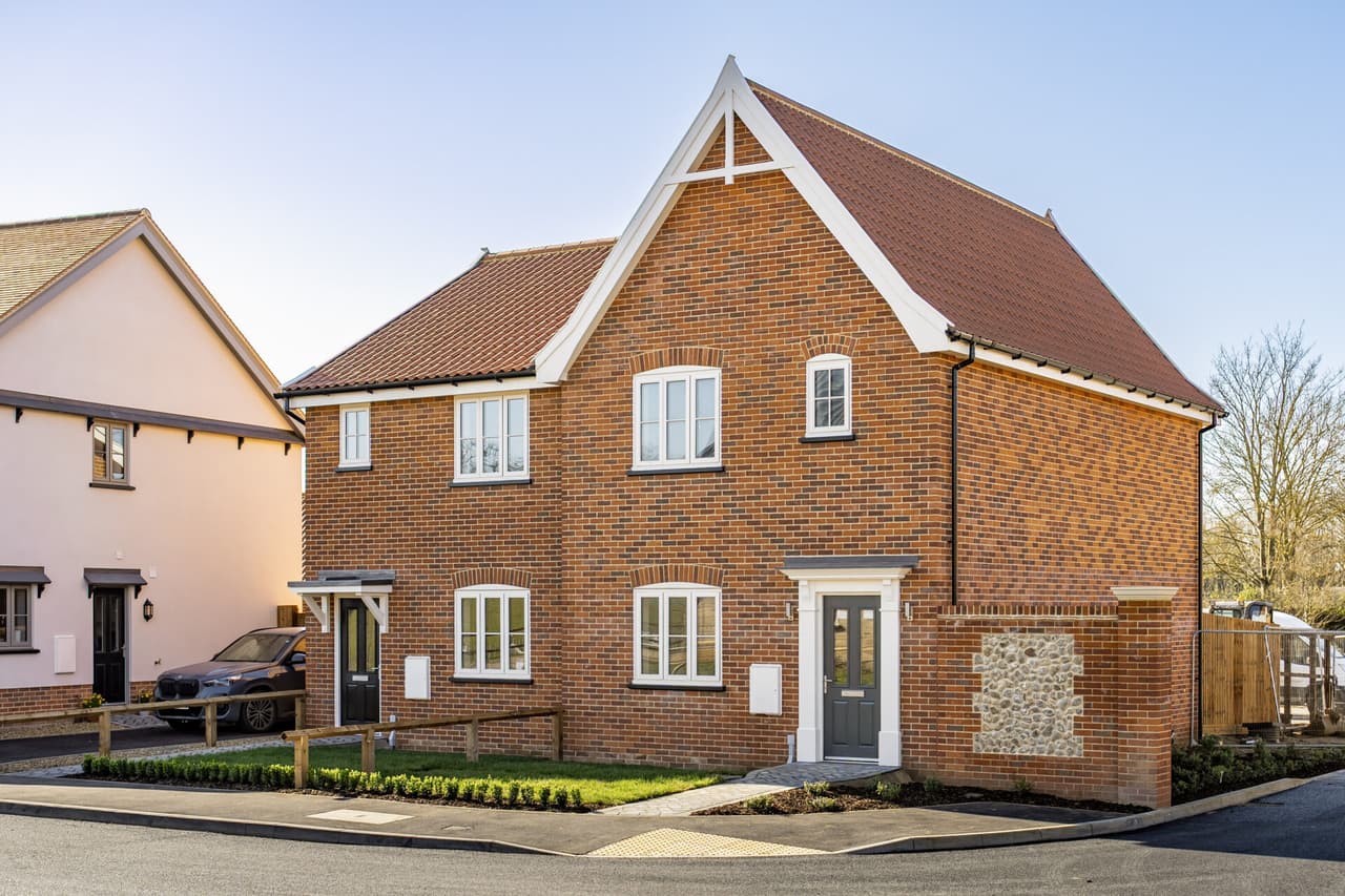 Plot 18 Sarsons Meadow, Hopton