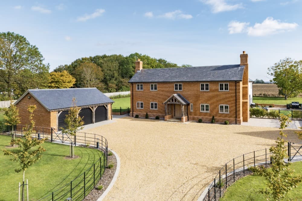 <span style="color:hsl(186, 24%, 61%); font-family: 'Times New Roman', Times, serif;">Edwards, Hill Common Farm, Attleborough</span>