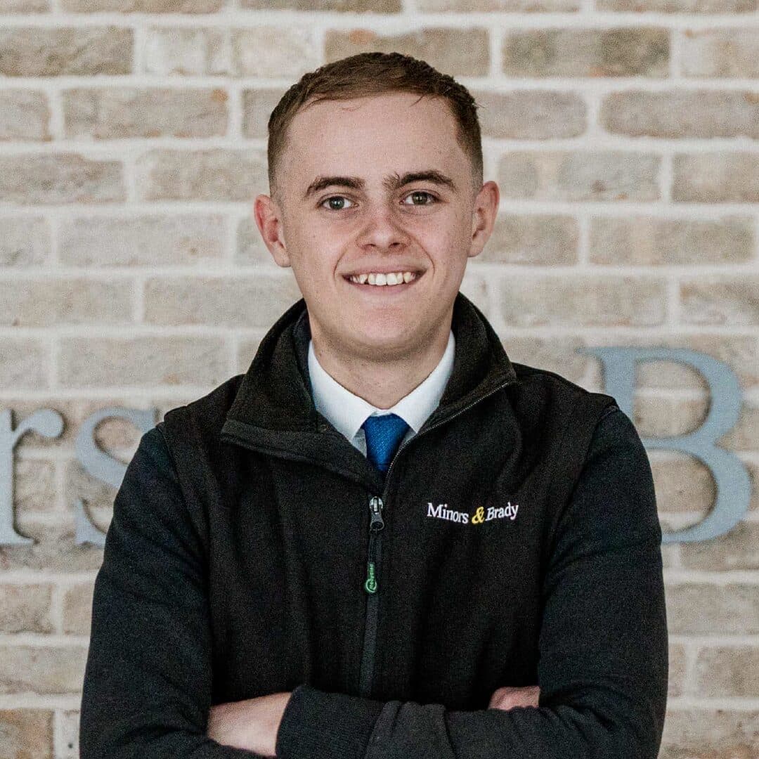 <p>Matthew Lee - <br><span style="color:hsl(50,78%,52%);"><i>Senior Property Consultant</i></span></p>