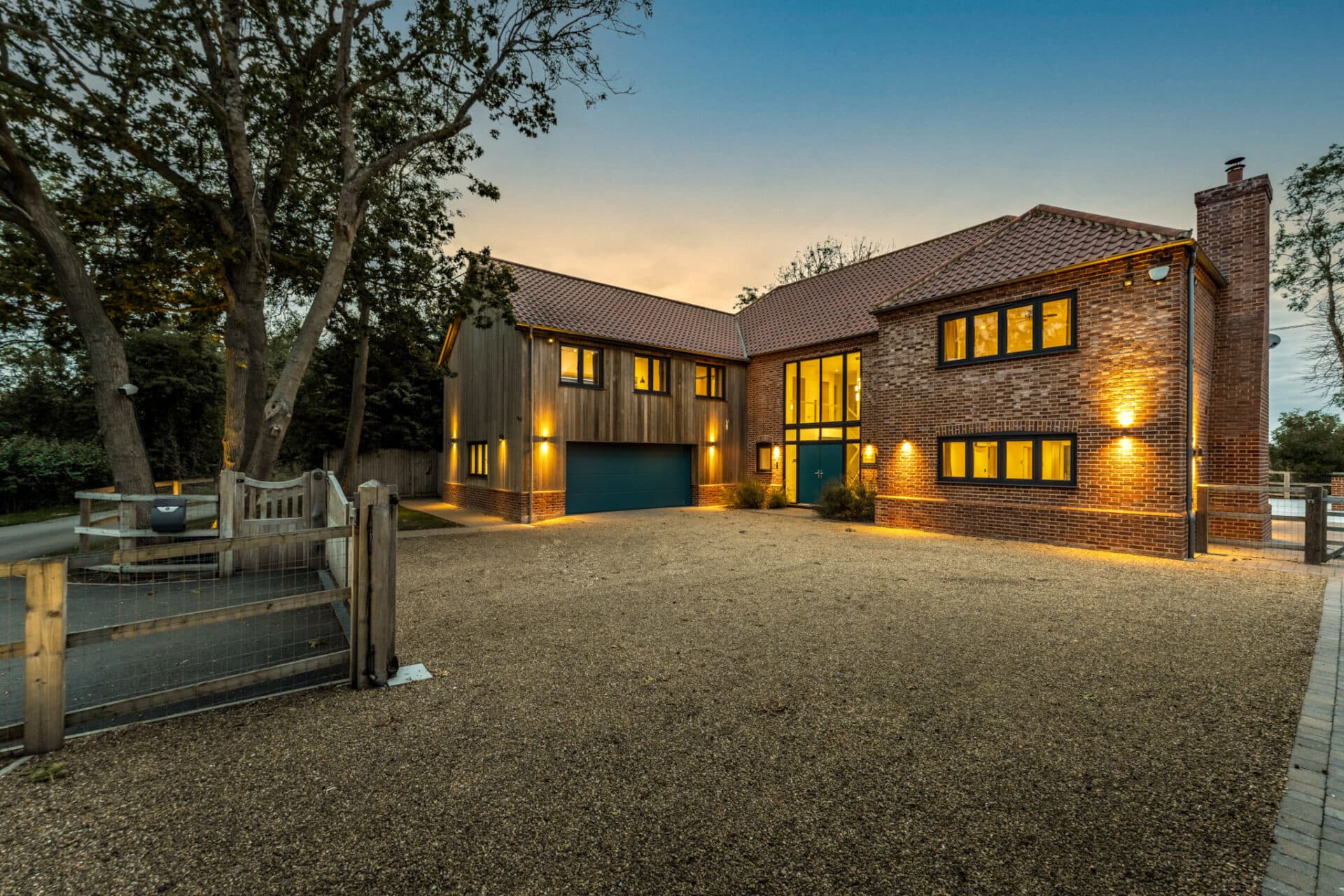 Prime Modern Living Behind Electric Gates | Six Bedrooms, Cinema Suite & Over 5,300 Sq Ft