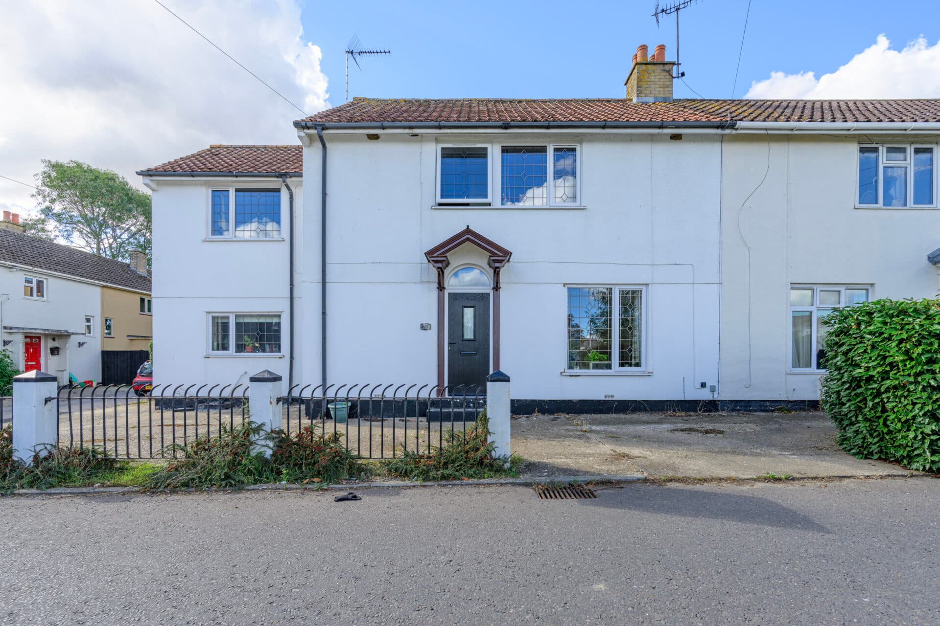 Oak Crescent, Eye